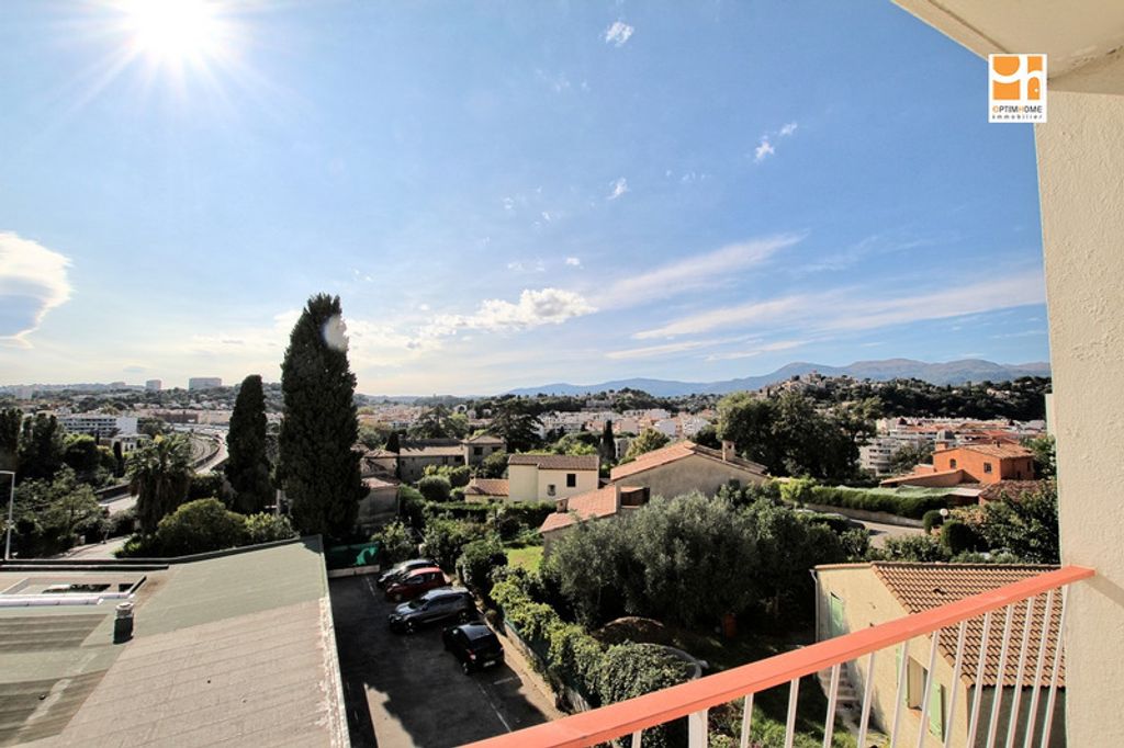 Achat appartement 3 pièce(s) Cagnes-sur-Mer