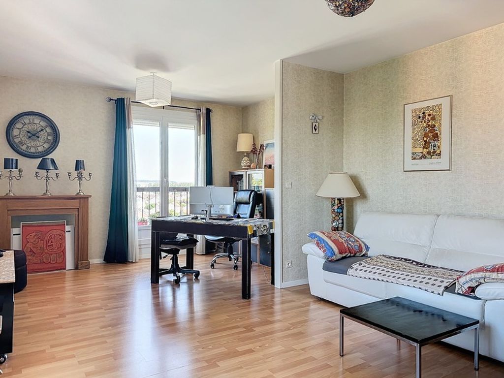 Achat appartement à vendre 3 pièces 83 m² - Saint-Brice-Courcelles