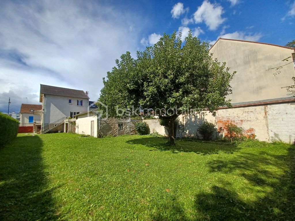 Achat maison à vendre 5 chambres 165 m² - Coulommiers