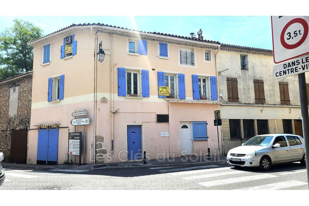 Achat maison à vendre 4 chambres 149 m² - Cuers