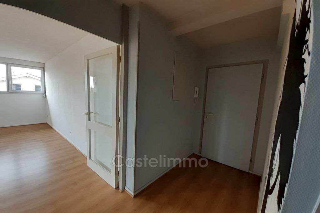 Achat appartement à vendre 2 pièces 52 m² - Castelsarrasin