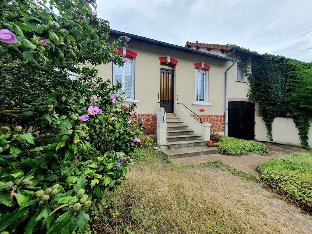 Achat maison à vendre 1 chambre 61 m² - Montluçon