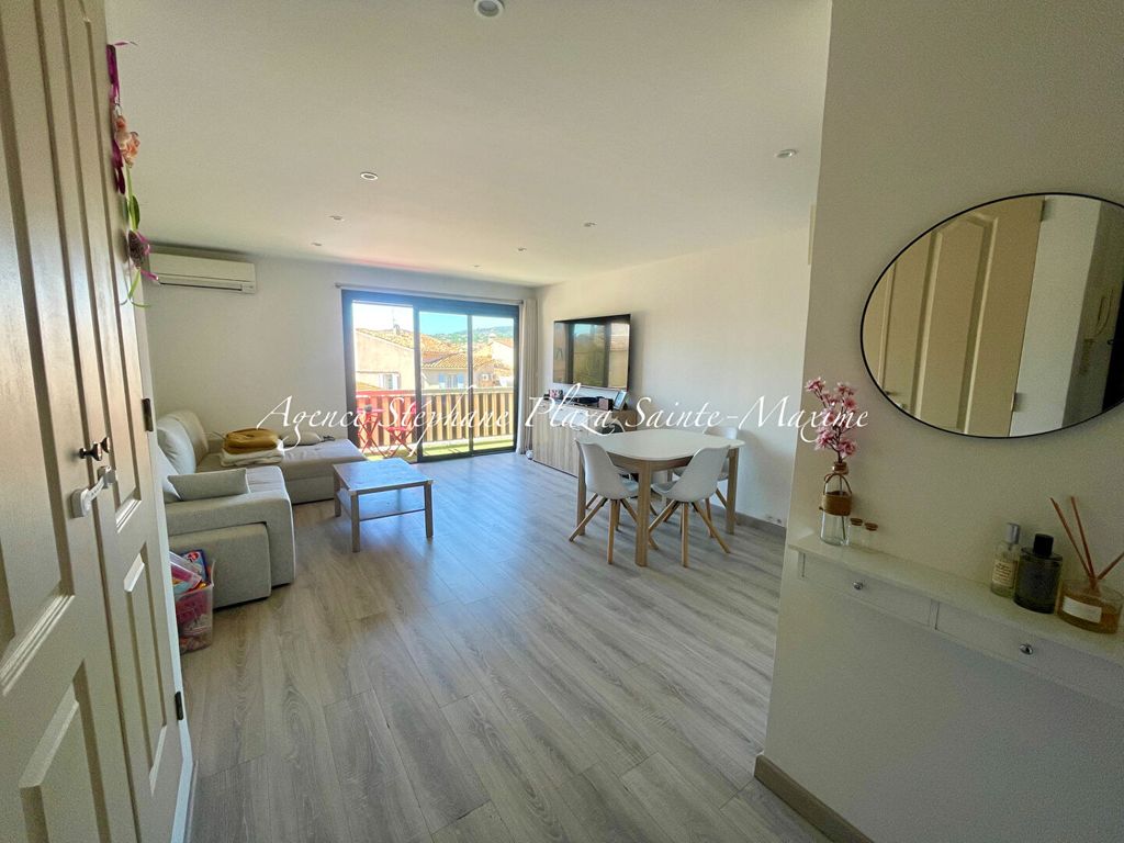 Achat appartement à vendre 3 pièces 57 m² - Sainte-Maxime