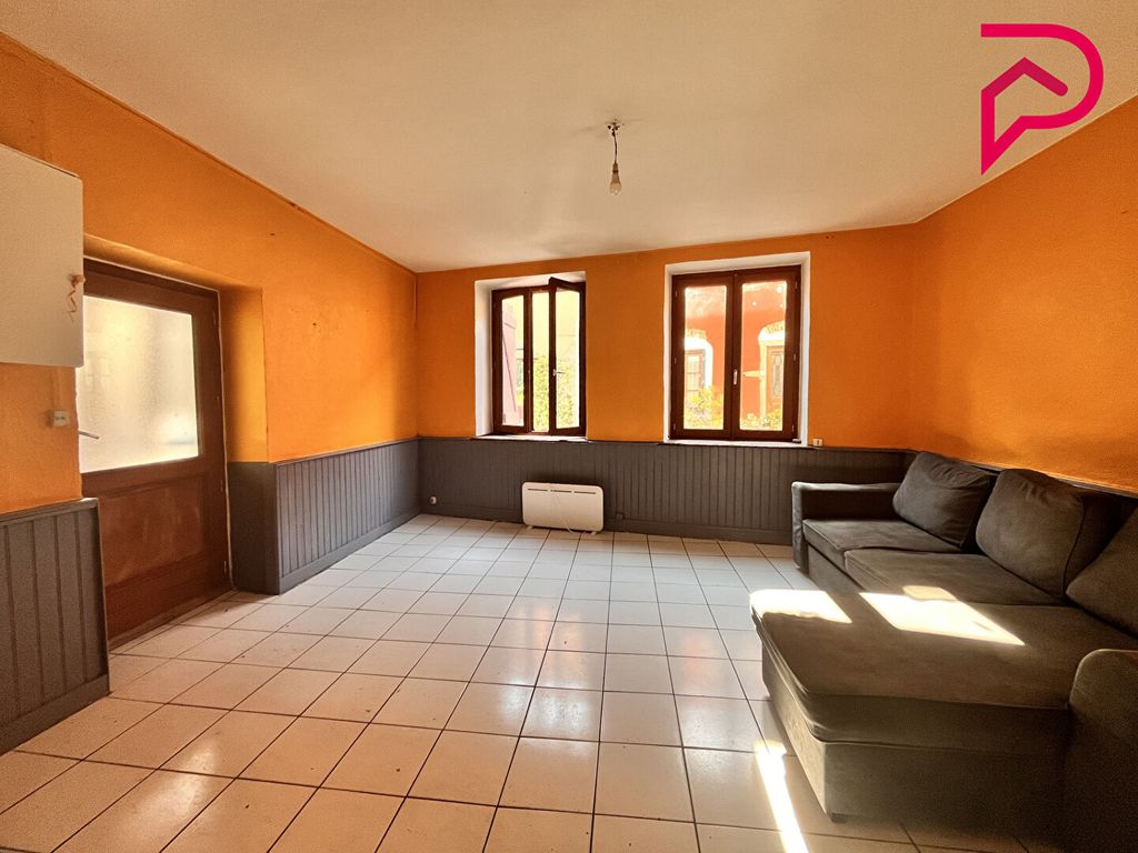 Achat maison à vendre 2 chambres 63 m² - Saint-Genis-les-Ollières