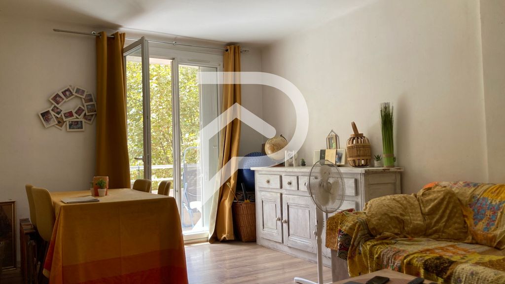 Achat appartement à vendre 3 pièces 61 m² - Toulon