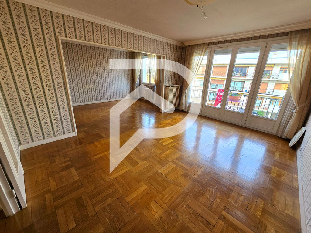 Achat appartement à vendre 4 pièces 97 m² - Troyes