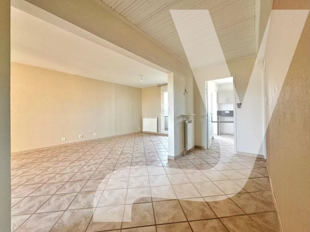 Achat appartement à vendre 4 pièces 80 m² - Draguignan