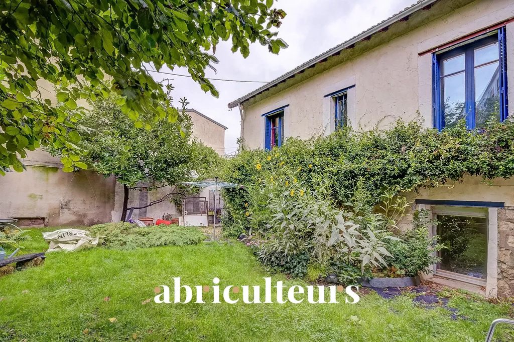 Achat maison à vendre 3 chambres 115 m² - Villejuif