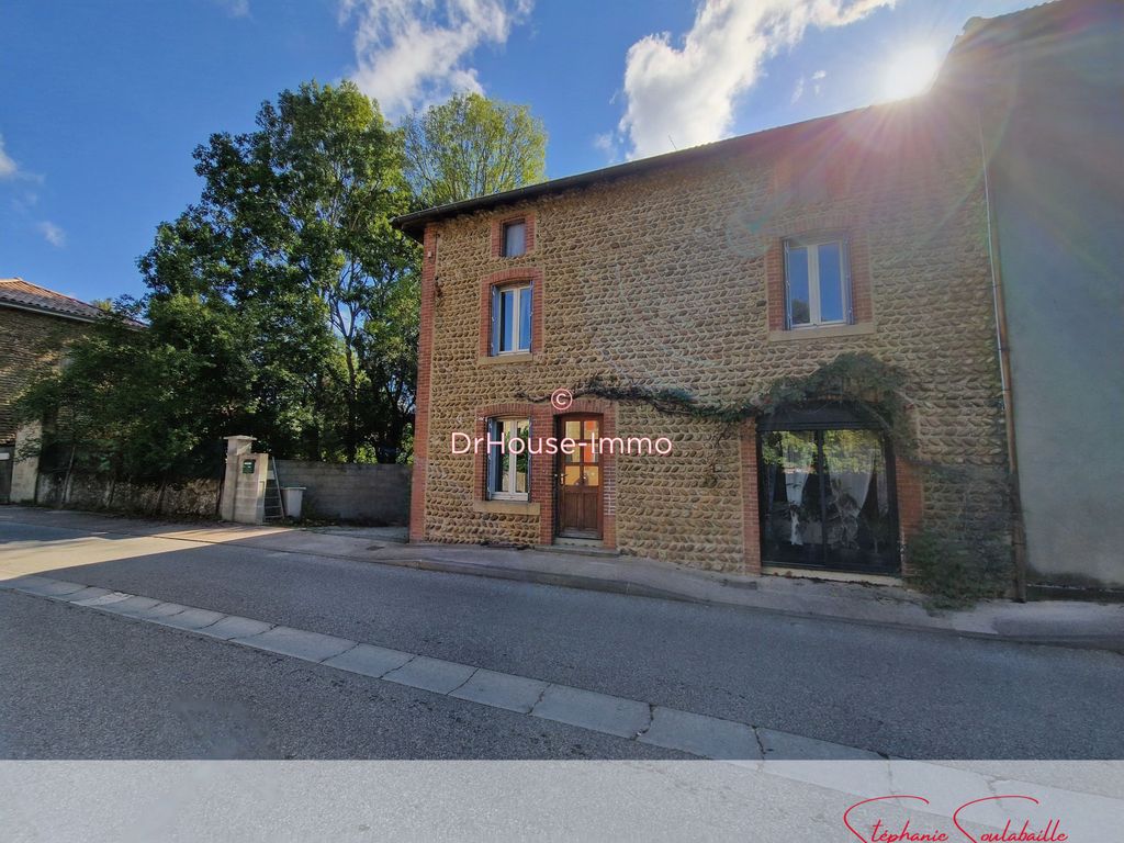 Achat maison à vendre 4 chambres 133 m² - Saint-Christophe-et-le-Laris