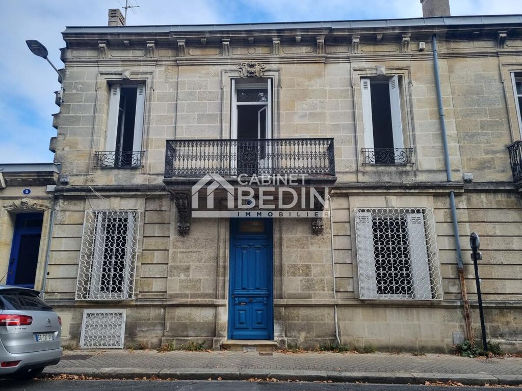 Achat maison à vendre 5 chambres 221 m² - Bordeaux