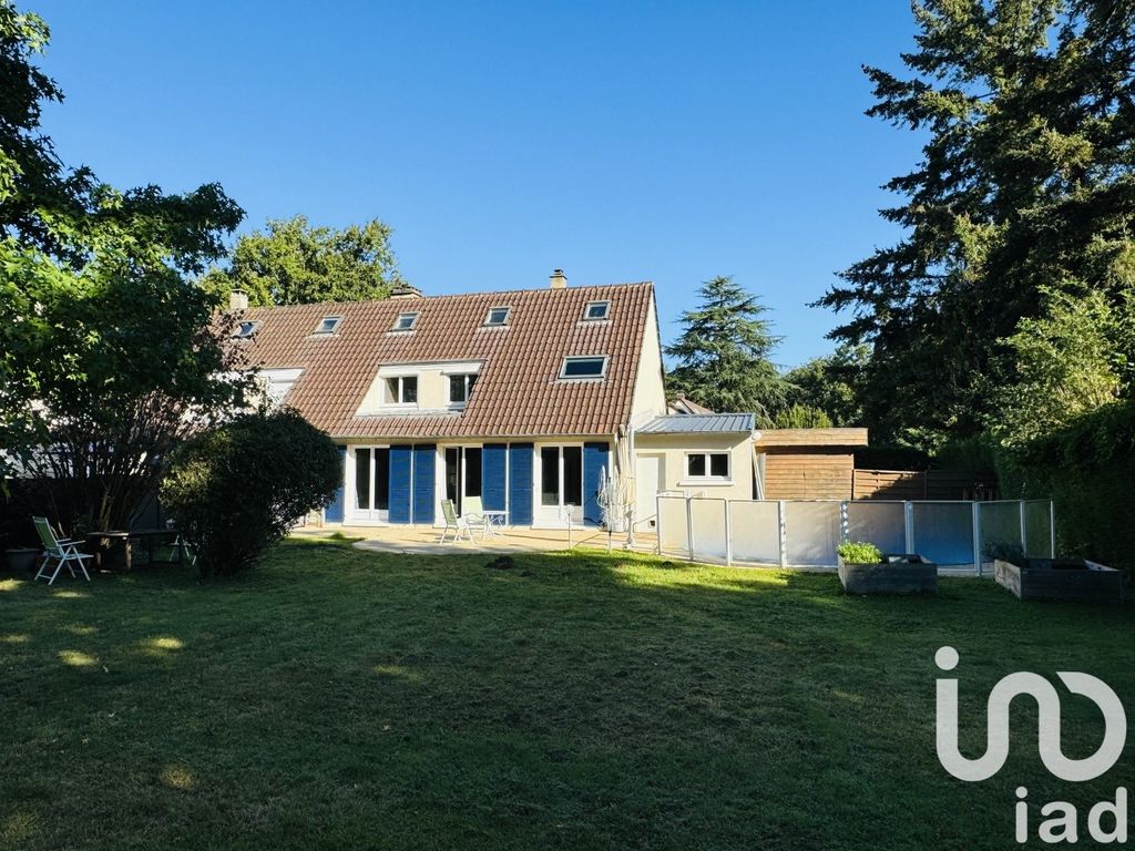 Achat maison à vendre 5 chambres 120 m² - Saint-Fargeau-Ponthierry