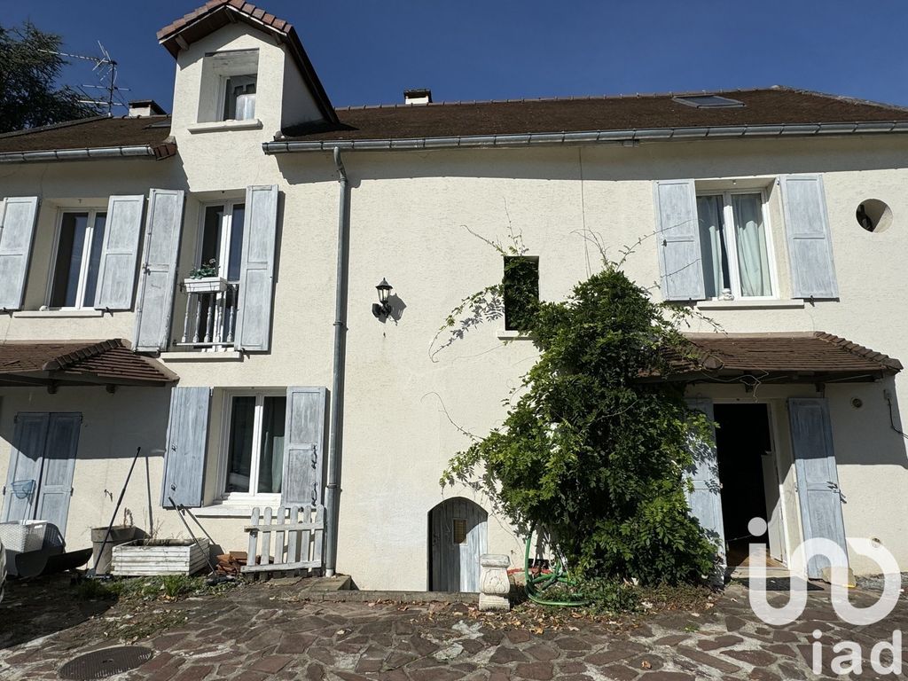 Achat maison à vendre 5 chambres 230 m² - Baillet-en-France