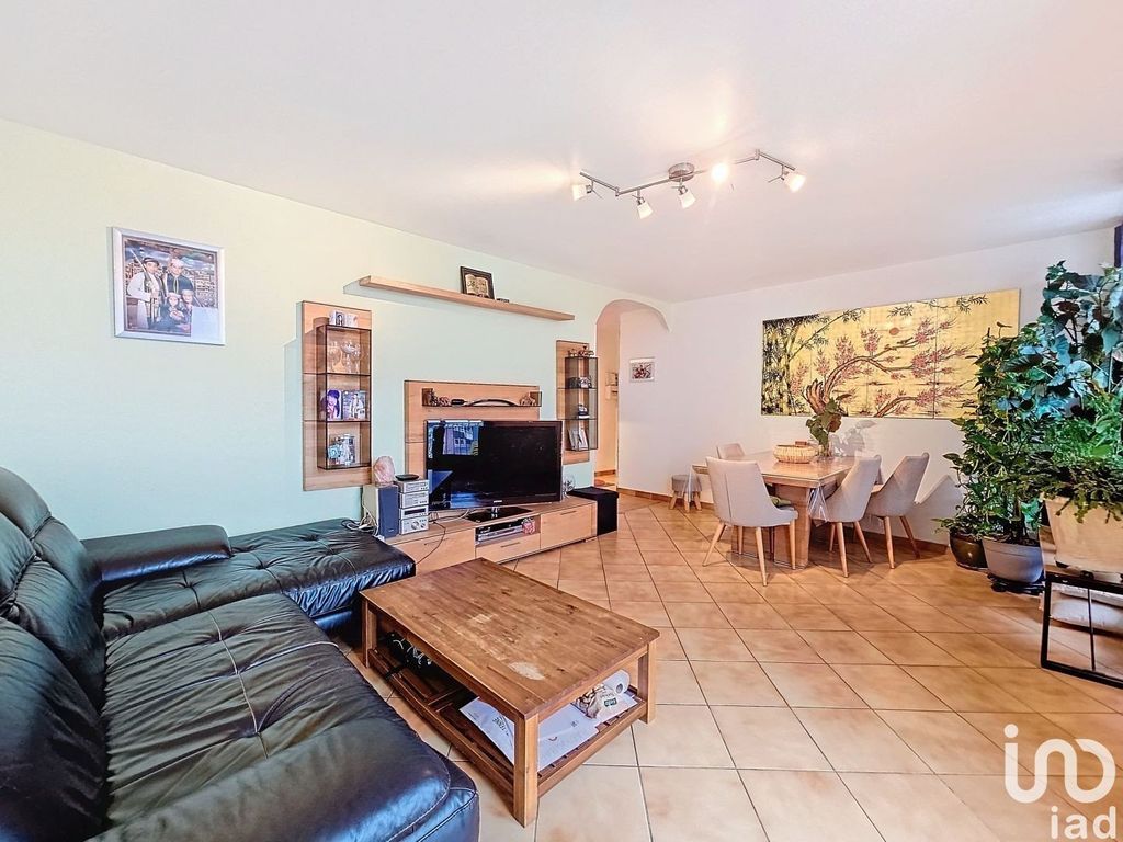 Achat appartement à vendre 4 pièces 85 m² - Roissy-en-Brie