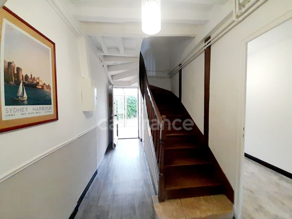 Achat maison à vendre 4 chambres 136 m² - Saint-Péravy-la-Colombe