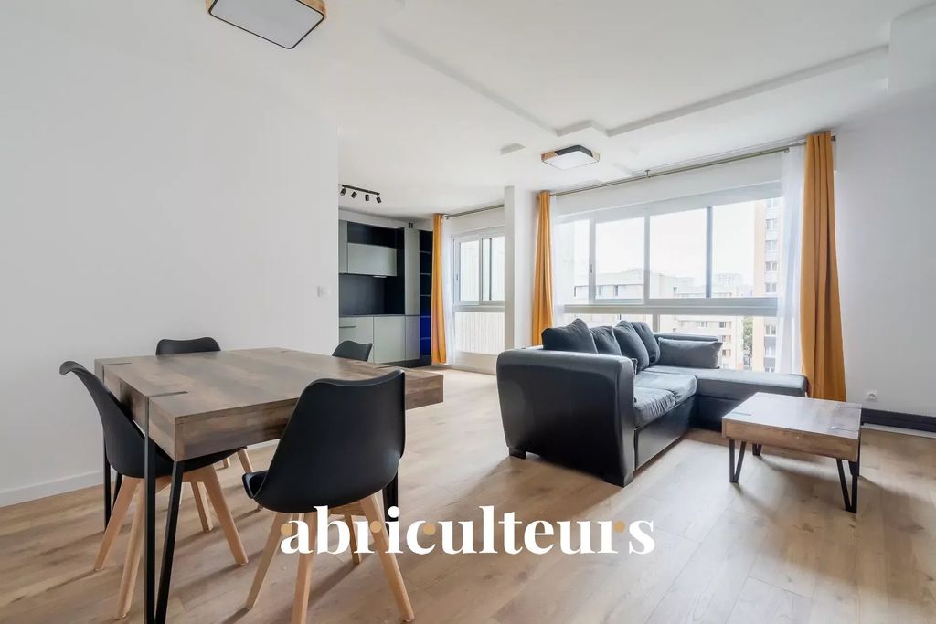 Achat appartement à vendre 4 pièces 82 m² - Paris 19ème arrondissement