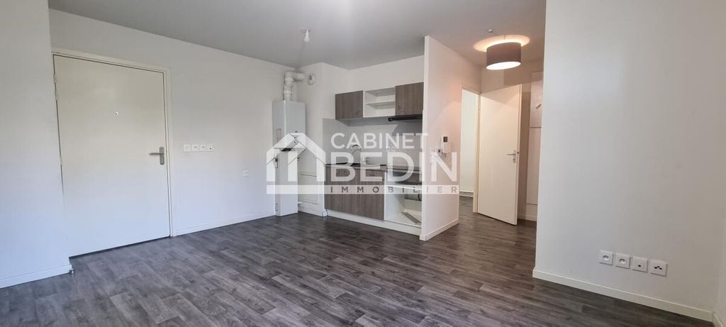 Achat appartement à vendre 2 pièces 42 m² - Cenon