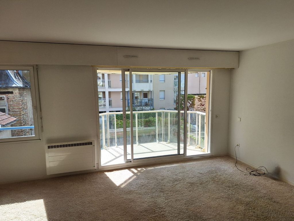 Achat appartement à vendre 2 pièces 63 m² - Pau