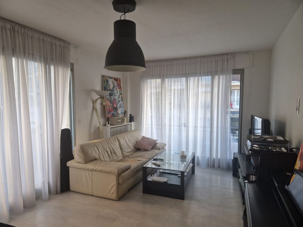 Achat appartement à vendre 4 pièces 78 m² - Saint-Mandé