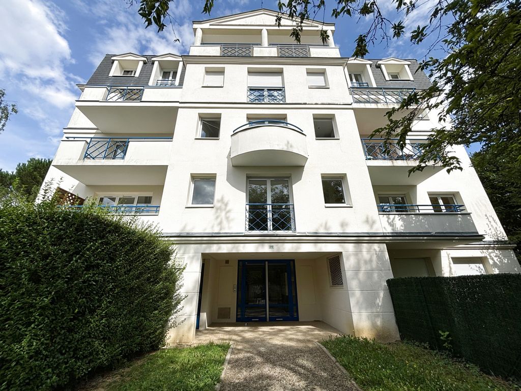 Achat appartement à vendre 4 pièces 82 m² - Le Plessis-Trévise