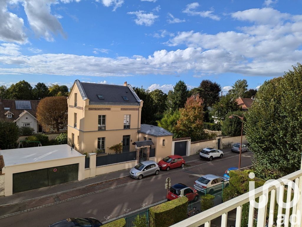 Achat appartement à vendre 3 pièces 67 m² - Versailles