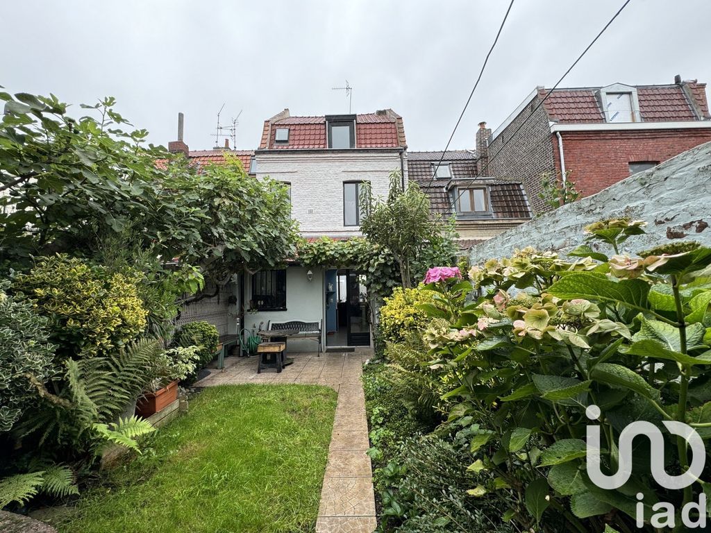 Achat maison à vendre 4 chambres 105 m² - Lambersart