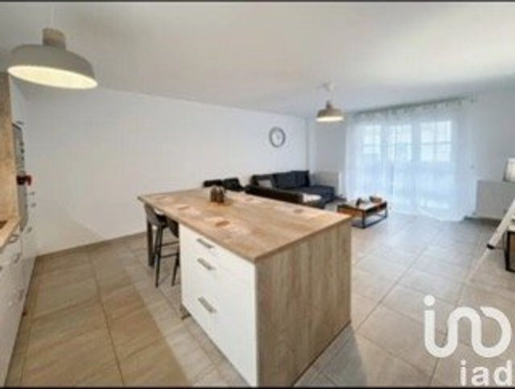 Achat appartement 3 pièce(s) Villeneuve-Saint-Denis