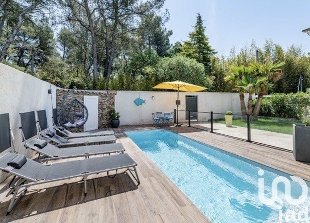 Achat maison à vendre 4 chambres 208 m² - Aubagne