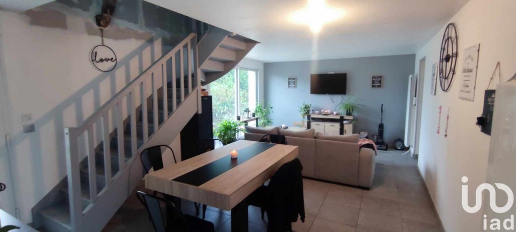 Achat maison à vendre 4 chambres 86 m² - Ételfay