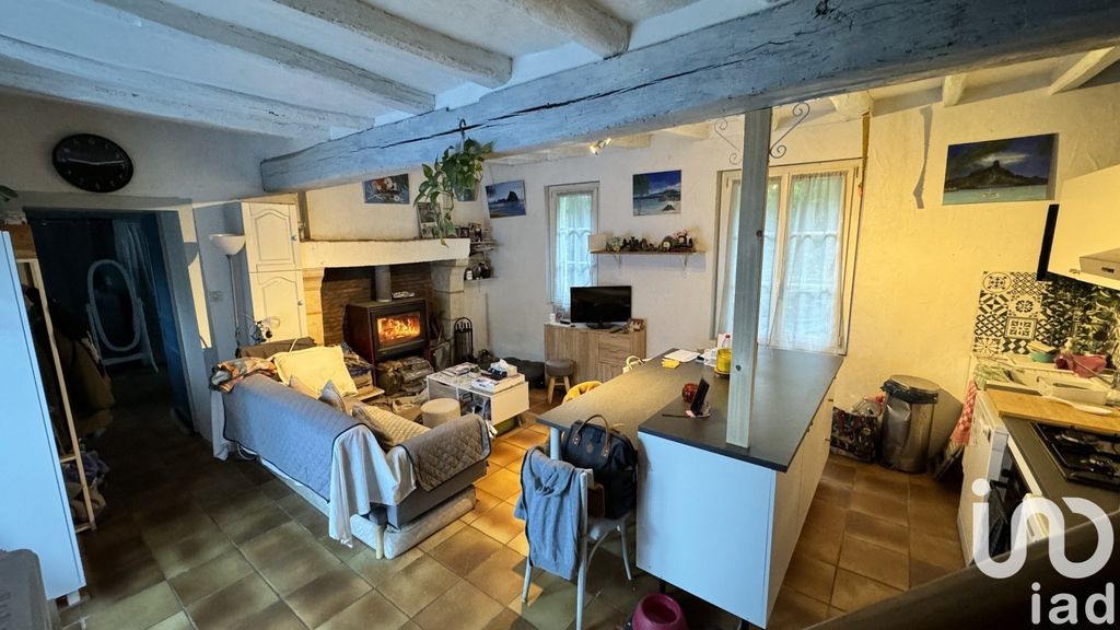 Achat maison à vendre 2 chambres 72 m² - Villedieu-le-Château