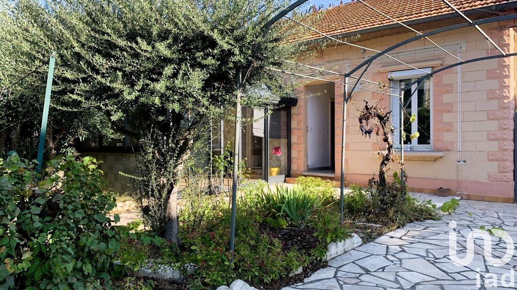 Achat maison à vendre 2 chambres 93 m² - Pézenas