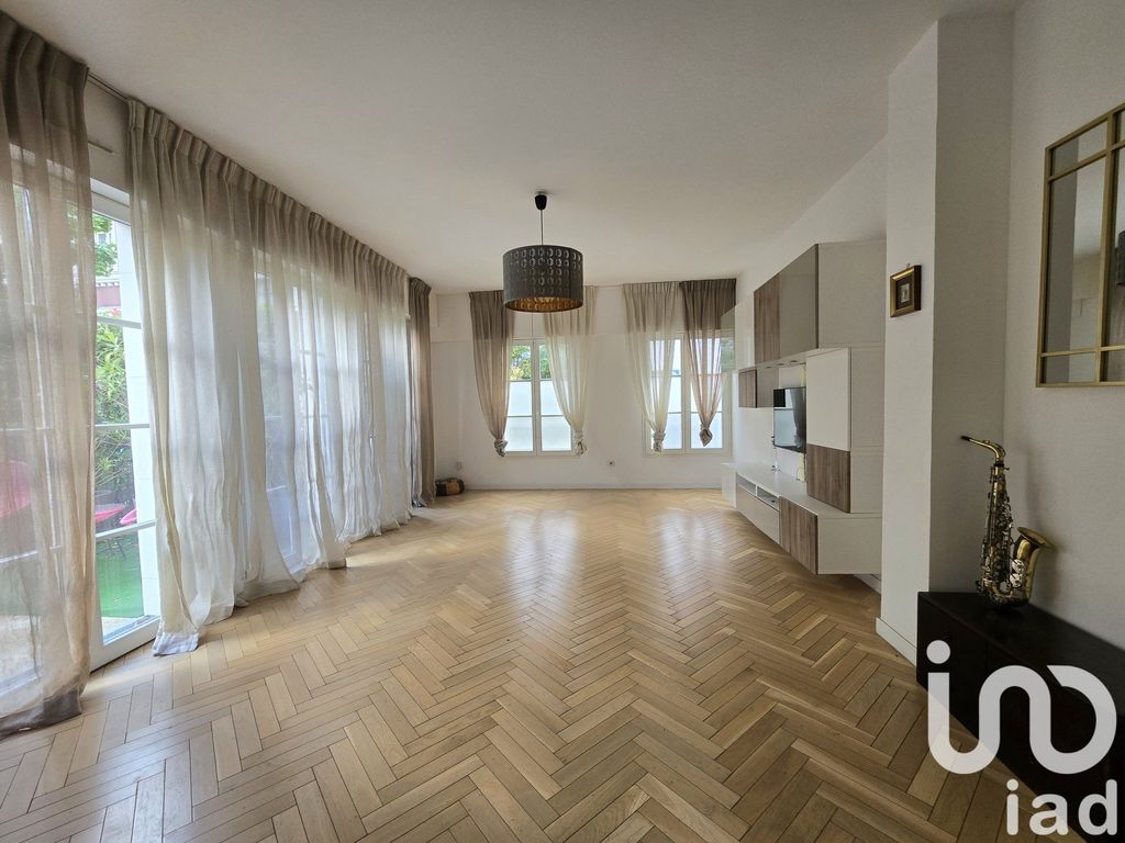 Achat appartement à vendre 5 pièces 110 m² - La Garenne-Colombes