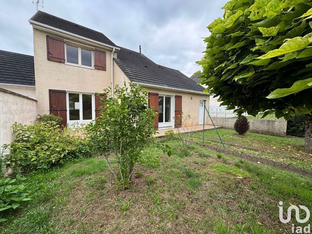 Achat maison à vendre 3 chambres 85 m² - Châtellerault