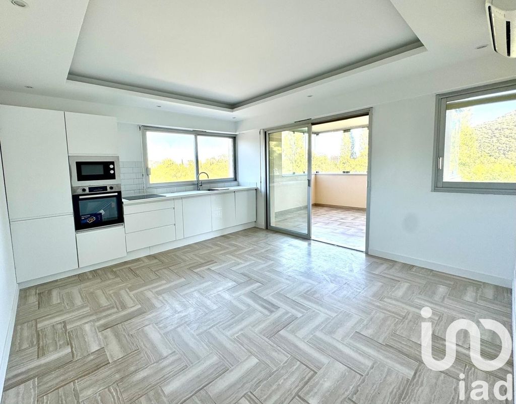 Achat appartement à vendre 2 pièces 43 m² - Mandelieu-la-Napoule