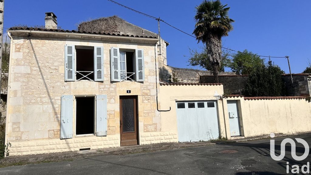 Achat maison à vendre 2 chambres 91 m² - Jonzac