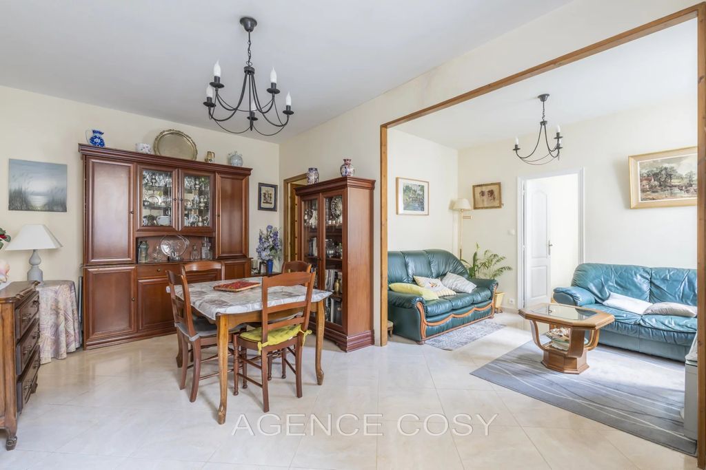 Achat appartement à vendre 3 pièces 62 m² - Versailles