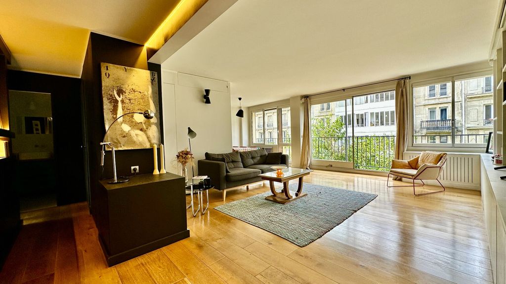 Achat appartement à vendre 4 pièces 84 m² - Paris 10ème arrondissement