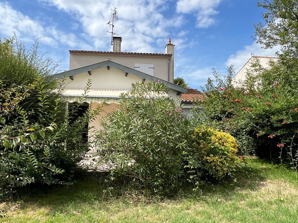 Achat maison 3 chambre(s) - Rochefort