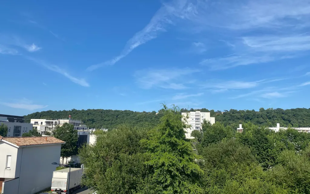 Achat appartement à vendre 2 pièces 40 m² - Floirac