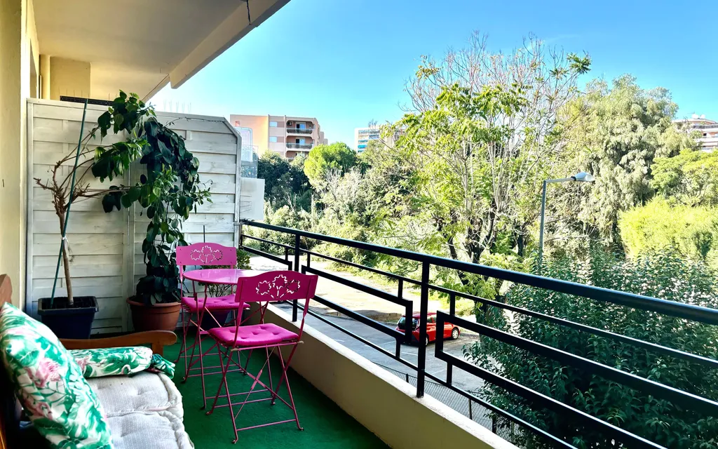 Achat appartement à vendre 3 pièces 53 m² - Nice