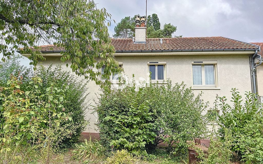 Achat maison à vendre 3 chambres 73 m² - Montluçon