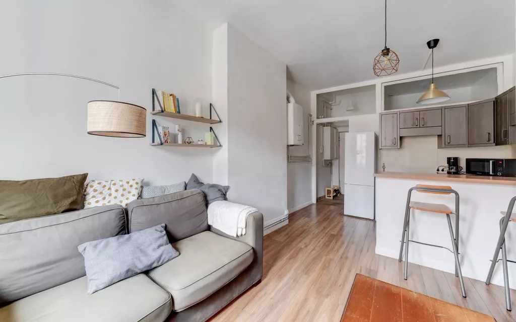 Achat appartement à vendre 3 pièces 43 m² - Lyon 7ème arrondissement