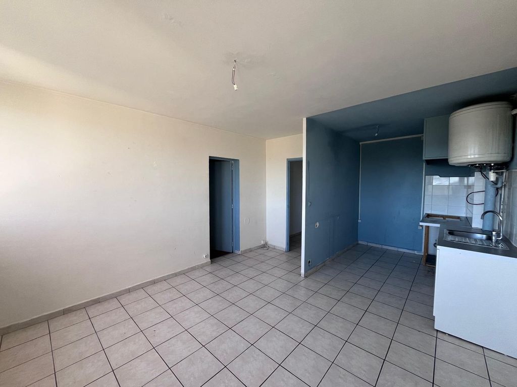 Achat appartement à vendre 2 pièces 37 m² - Marignane