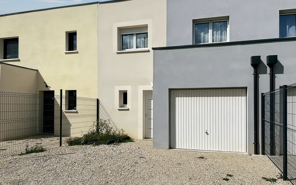 Achat maison à vendre 4 chambres 103 m² - Beaugency