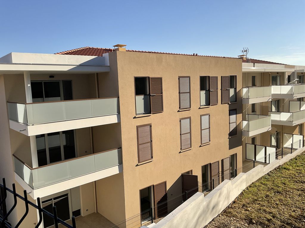 Achat appartement à vendre 3 pièces 63 m² - Cagnes-sur-Mer