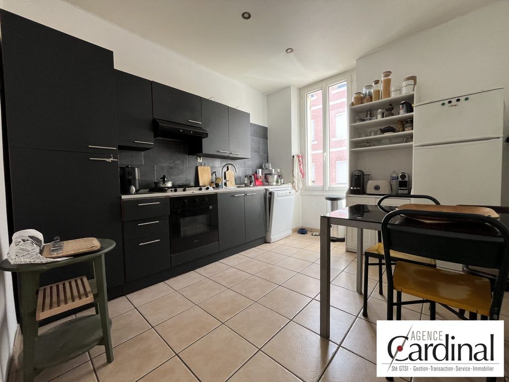 Achat appartement à vendre 4 pièces 94 m² - Port-de-Bouc