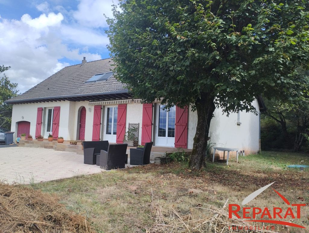 Achat maison à vendre 4 chambres 174 m² - Yssandon