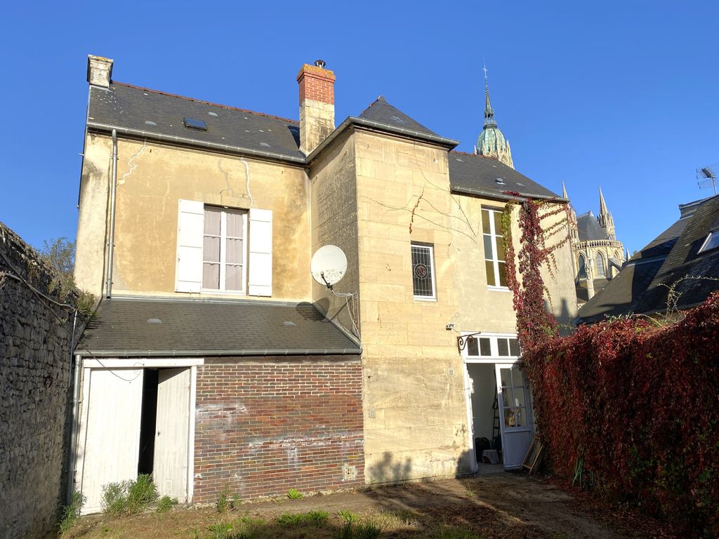 Achat maison à vendre 3 chambres 121 m² - Bayeux