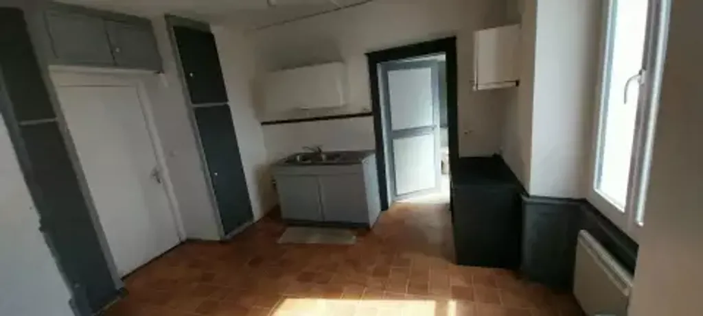 Achat appartement à vendre 2 pièces 34 m² - Épernon