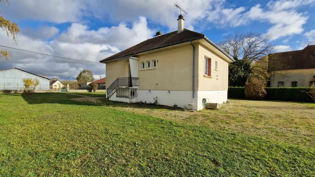 Achat maison à vendre 3 chambres 79 m² - Saint-Lyé