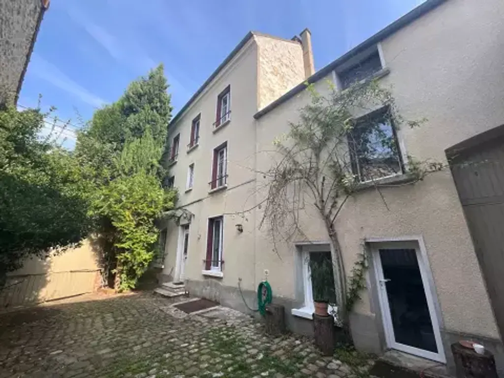 Achat maison à vendre 4 chambres 152 m² - Vaux-sur-Seine